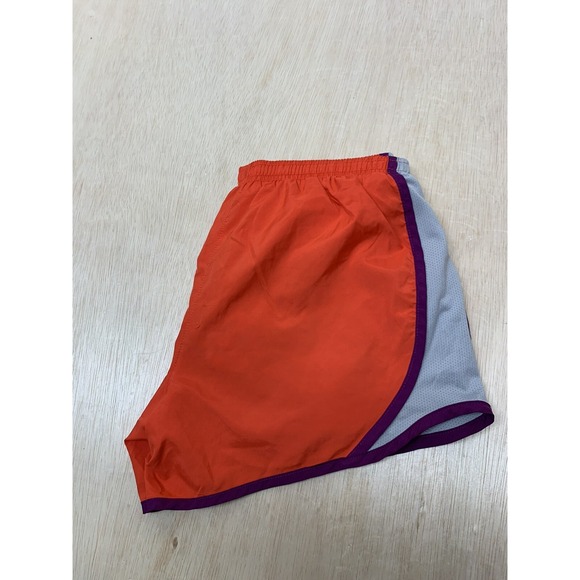 Nike Dri-Fit Woman's White Lined Athletic Running Shorts Size Large - Picture 3 of 9